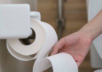 Mengapa Masyarakat Barat Terbiasa Menggunakan Tisu Setelah BAB?