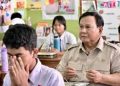 Prabowo Tinjau MBG 2026, Makan Bersama Siswa di SMPN 111 Jakarta