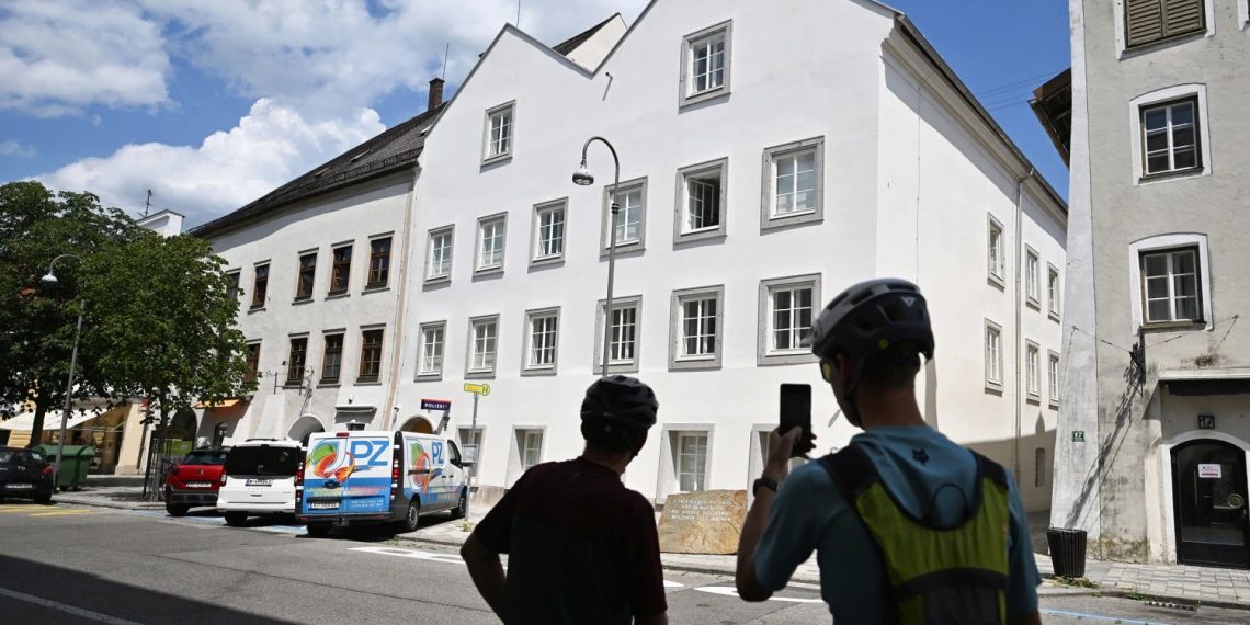 Austria Jadikan Rumah Kelahiran Hitler Markas Polisi untuk Cegah Ziarah Neo Nazi