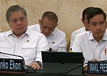 Mengapa Prabowo dan Gibran Duduk Terpisah di Sidang Kabinet?