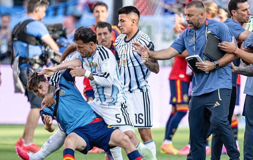 FIFA Bentuk Tim Investigasi usai Kericuhan Final Spanyol vs Argentina