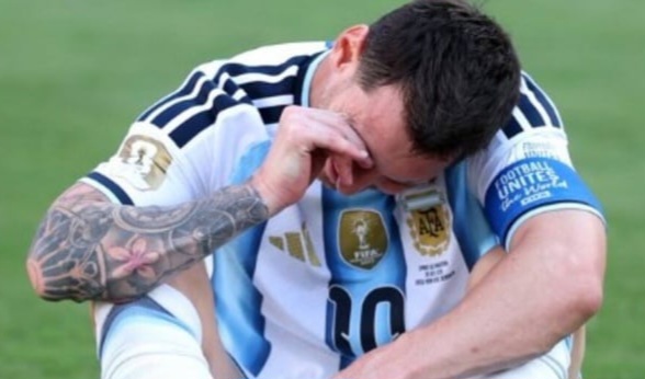 Lionel Messi Menangis Setelah Argentina Kalah di Final Piala Dunia 2026, Sinyal Pensiun dari Timnas?