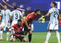 Kontroversi Argentina vs Mesir, Pakar Wasit: VAR Terlalu Banyak Campur Tangan