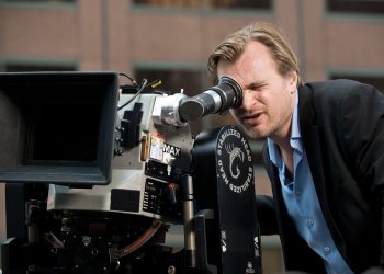 Christopher Nolan Sisipkan Banyak Petunjuk Tersembunyi, Ini 10 Detail Paling Ikonik di Filmnya