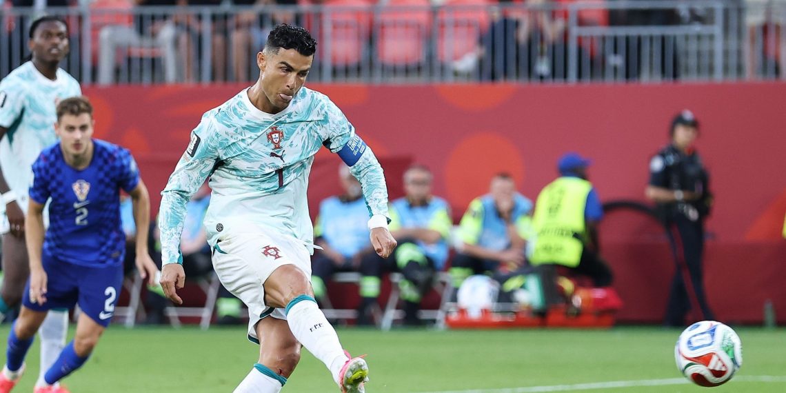 Dugaan Ronaldo Mengucap “Bismillah” Sebelum Cetak Gol Penalti Viral di Medsos