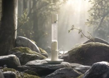 CORTIS Perkenalkan Light Stick Resmi dengan Ukiran Nama Fandom COER
