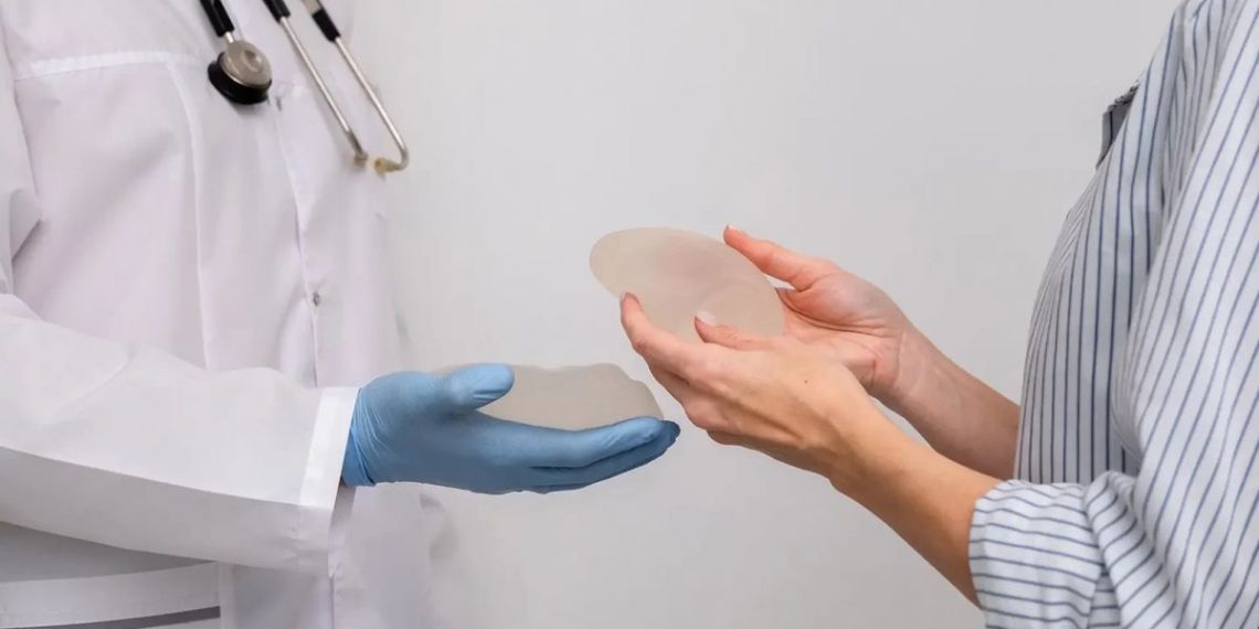 Benarkah Mikroplastik Menumpuk di Tubuh? Perdebatan Ilmiah Masih Berlanjut