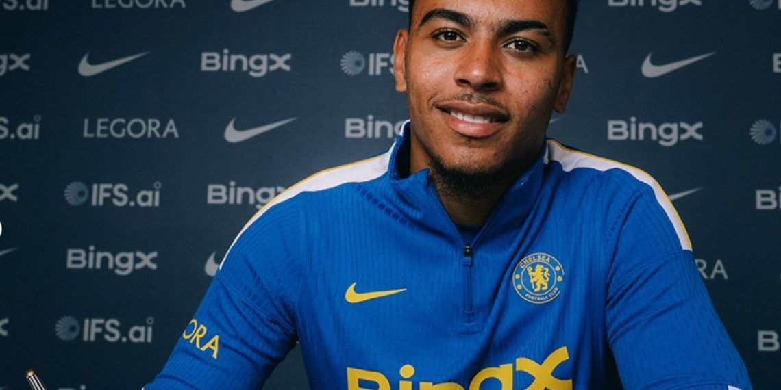 Morgan Rogers Resmi ke Chelsea, Ini Pesan Pertamanya Usai Rekor Transfer