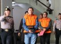 KPK Ungkap Dugaan Asal Dana Amplop Bupati Kuansing yang Diserahkan ke Menhut Raja Juli