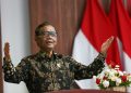 Mahfud MD Pertanyakan Dasar Hukum Pengalihan Penyidikan Kasus Febrie ke Kejagung