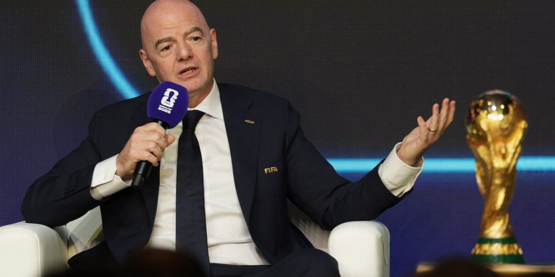 FIFA Diterpa Ancaman Hukum, Pembayaran ke Klub Rusia Disebut Langgar Sanksi Internasional