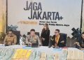 Penggeledahan di 12 Lokasi, Polisi Sita Emas, Valas, dan Uang Tunai Miliaran