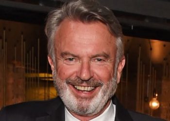 Sam Neill Meninggal Dunia Setelah Berjuang Melawan Kanker Darah Langka