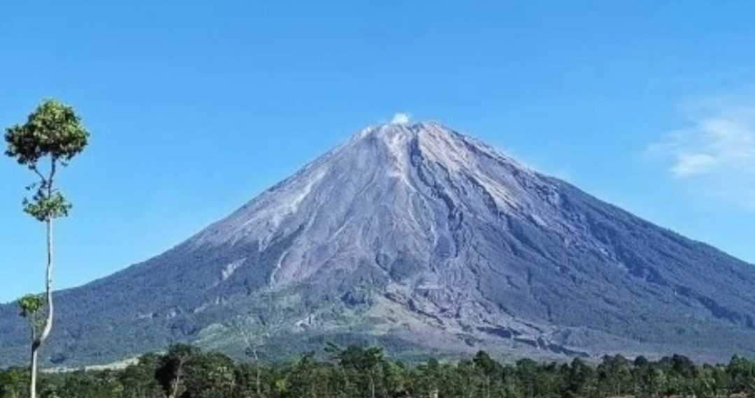 Pendakian Gunung Semeru Libur 12 Hari Mulai 7 Agustus, Ada Perayaan Hari Raya Karo