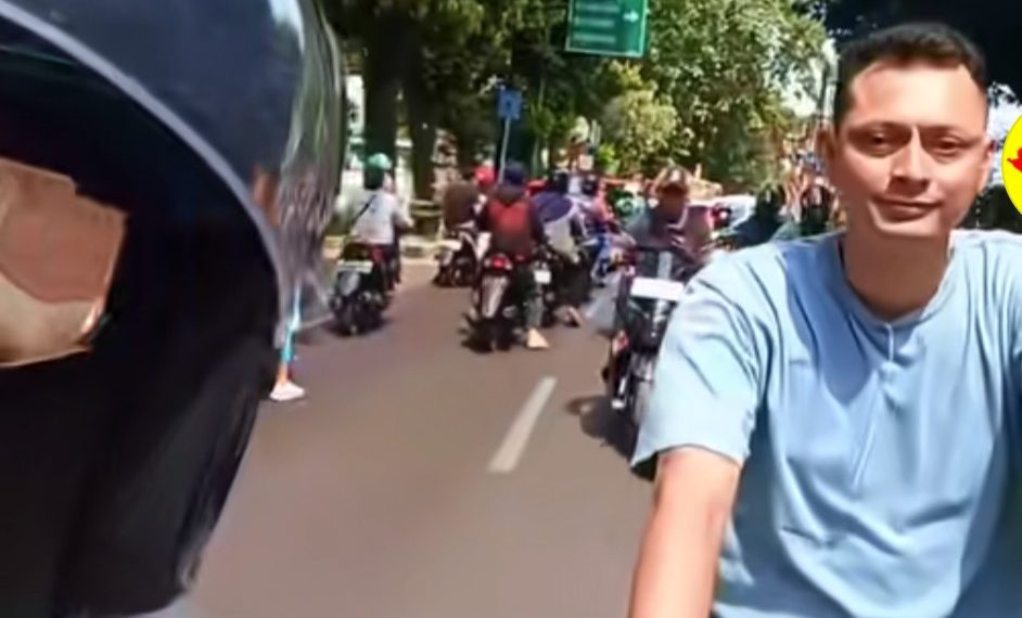 Video Pemotor Dipukul Pria Bermotor Sport di Jagakarsa Hebohkan Medsos