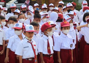 Anak Mulai Sekolah? Psikolog Imbau Orang Tua Beri Pendampingan Sejak Hari Pertama