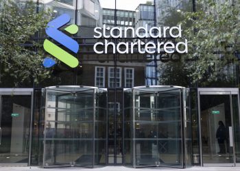 Standard Chartered Indonesia Borong Dua Penghargaan Euromoney Awards 2026