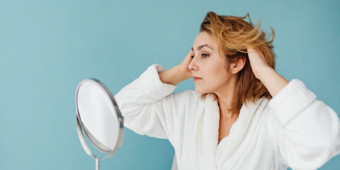 Kebiasaan Buruk yang Membuat Rambut Berminyak