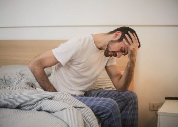 Bangun Tidur Malah Sakit Kepala? Jangan disepelekan, Ini Dia Penyebabnya