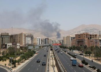 Ketegangan Global Bergeser, Iran dan AS Tahan Serangan, Filipina Waspadai Aksi Bom