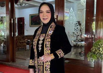 Bupati Sukoharjo Etik Suryani Ditahan KPK, Dua Orang Lain Ikut Jadi Tersangka