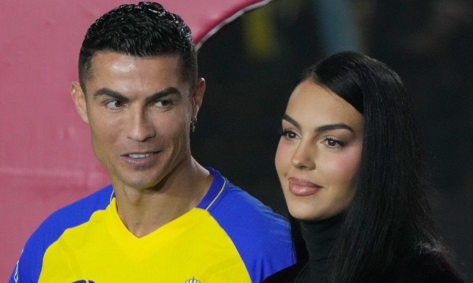 Viral Undangan Pernikahan Cristiano Ronaldo dan Georgina, Begini Fakta Sebenarnya