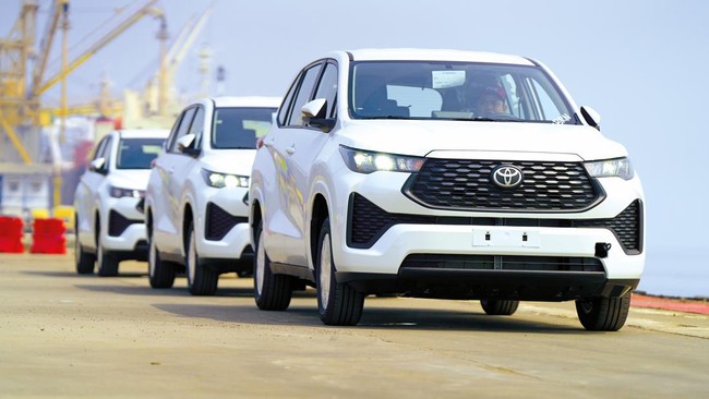 Toyota Catat Lonjakan Ekspor Mobil 10,7 Persen, Hybrid Ikut Melesat