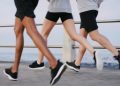 Berjalan di Bawah Terik Matahari Bisa Lebih Berbahaya daripada Lari, Ini Kata Peneliti