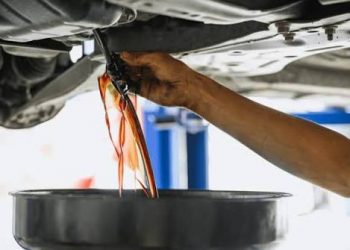 Oli Mesin Bukan Sekadar Pelumas, Ini Dampaknya Jika Telat Diganti
