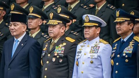 Prabowo Resmi Naikkan Tunjangan TNI, Kepala Staf Kini Terima Rp48,61 Juta per Bulan