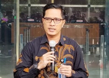 Status Tahanan Febrie Adriansyah Ditegaskan KPK, Sudah Kenakan Rompi Resmi