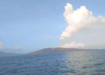 Aktivitas Gunung Anak Krakatau Meningkat, Nelayan Tetap Melaut Meski Status Siaga