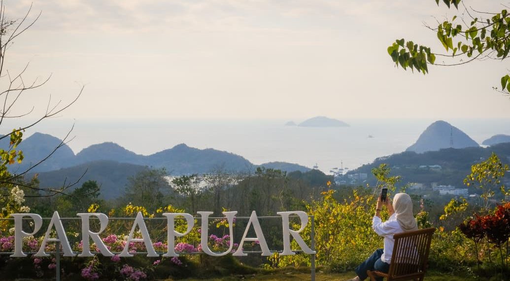 Dukung Labuan Bajo jadi Wisata Berkelanjutan, Menpar Dorong Percepatan Pengembangan Parapuar dan Golo Mori