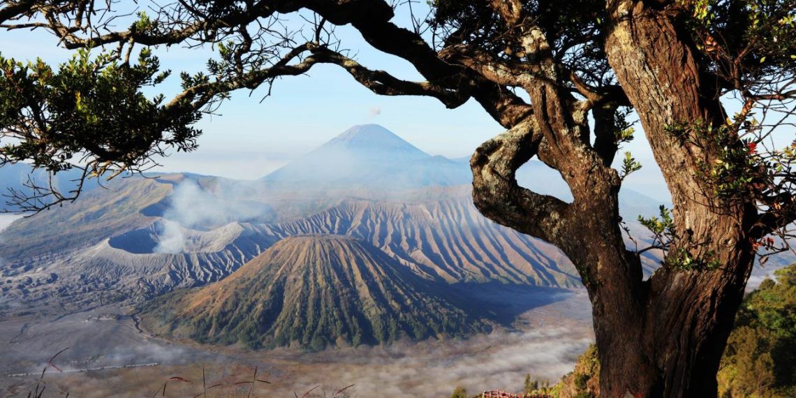 Menpar:  Bromo Kembali dibuka, Percepat Pulihnya Ekonomi Masyarakat