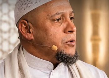 Roberto Carlos Disebut Masuk Islam, Benarkah Sudah Ucap Syahadat?