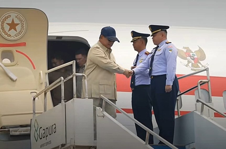 Karhutla Kalbar Membara, Prabowo Langsung Pimpin Rapat