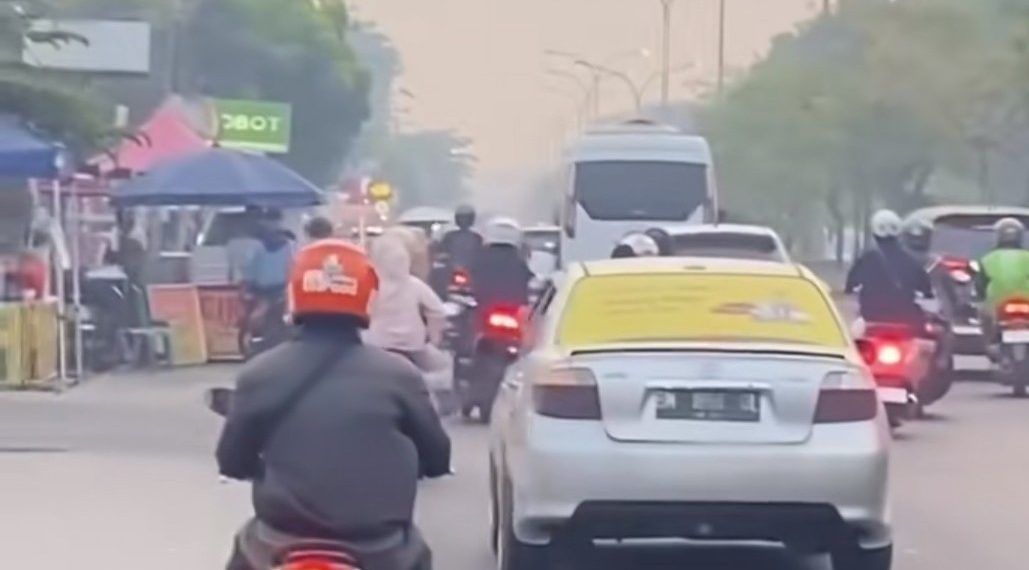 Kabut Asap Kembali Selimuti Pekanbaru, Udara Masuk Kategori Tidak Sehat