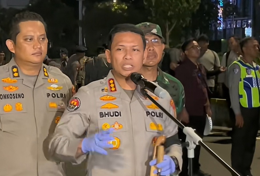 Polda Metro Jaga Jakarta Tetap Kondusif, Warga Beraktivitas Normal