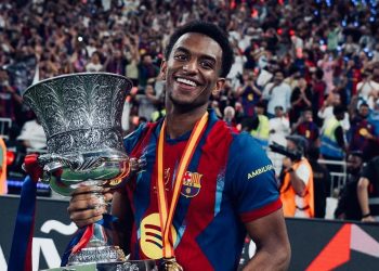 Alejandro Balde tinggalkan Barcelona