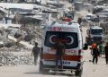 Serangan Israel di Gaza tengah menewaskan tiga orang, termasuk anak berusia empat tahun, di tengah gencatan senjata yang masih berlangsung.