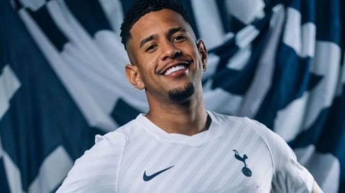 Savio Kembali Pakai Nama Asli di Spurs