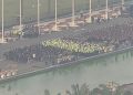 Polisi kerahkan 18.504 personel untuk amankan demo Jakarta 27 Agustus. (Foto: X/sikucingkuma)