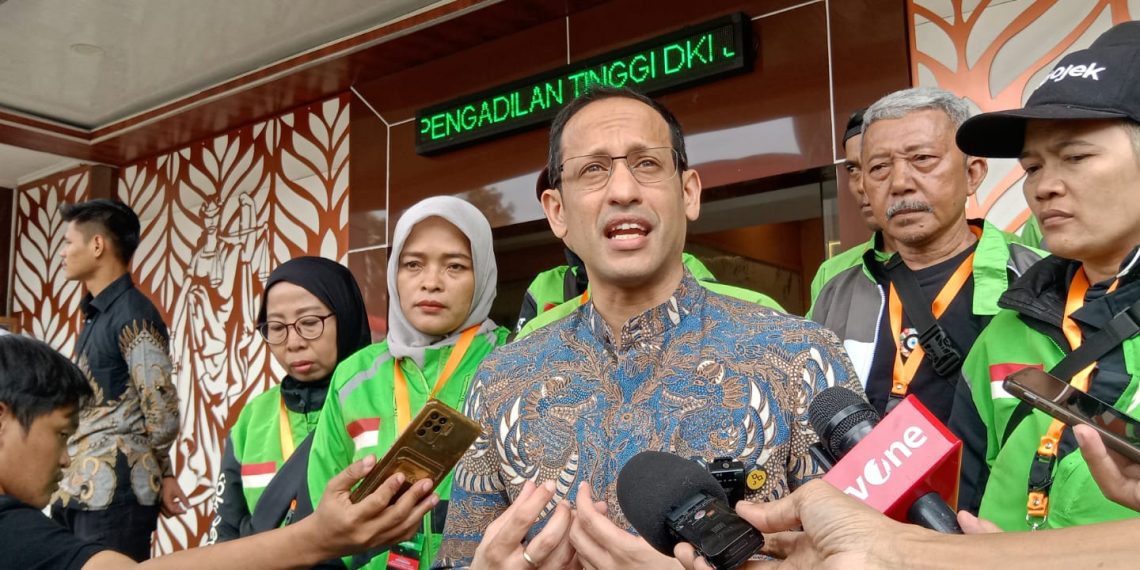 Nadiem Makarim berharap sidang banding terakhirnya menjadi momentum perbaikan penegakan hukum, sementara ahli menyoroti metodologi penghitungan kerugian negara.