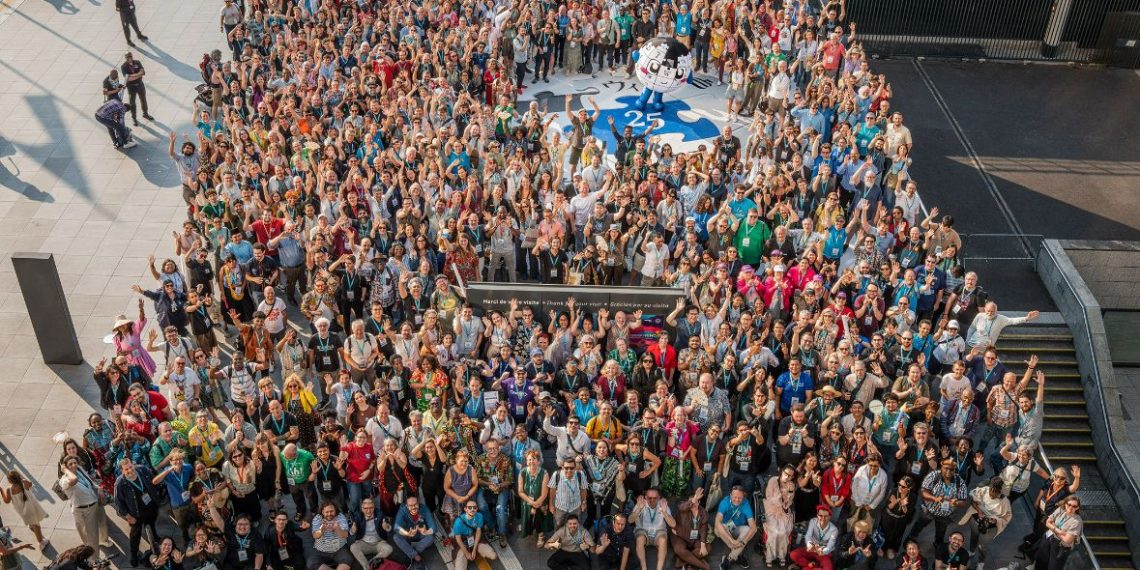 Wikimania Paris 2026 mempertemukan 1.200 relawan Wikimedia untuk membahas masa depan pengetahuan terbuka di tengah perkembangan AI dan ancaman terhadap informasi.