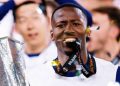 Juventus dikabarkan mencapai kesepakatan personal dengan Pape Matar Sarr. Transfer gelandang Tottenham itu kini menunggu kesepakatan kedua klub.
