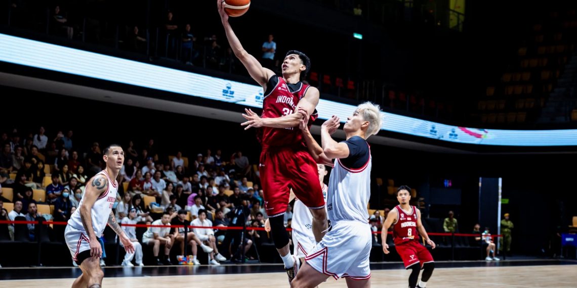 Timnas Basket Putra Indonesia kalah 60-71 dari Hong Kong pada Prakualifikasi Piala Asia FIBA 2029 di Arena Seremban, Malaysia.