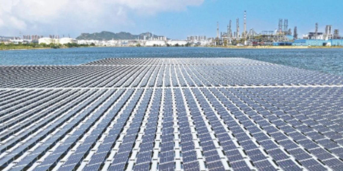 Studi Ungkap Sisi Gelap Ekspansi Solar Panel di China