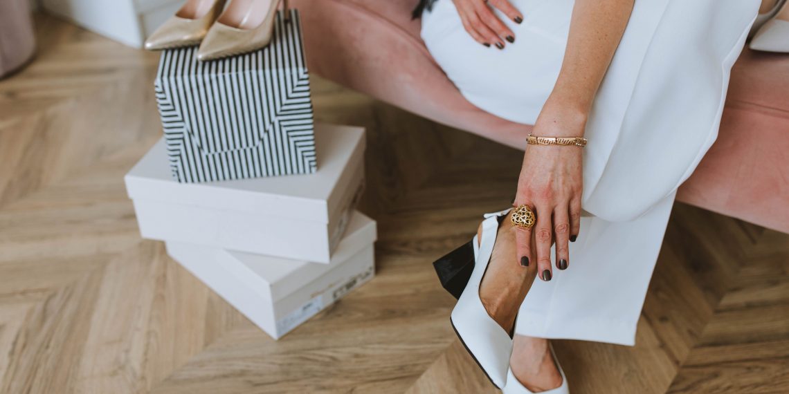 Tips Pilih Sepatu High Heels - pexels/Anastasia Shuraeva