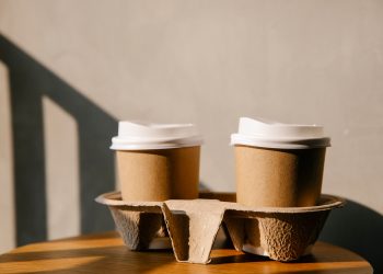 Penelitian: Bahaya Mikroplastik Masuk ke Dalam Tubuh Lewat Kopi Takeaway