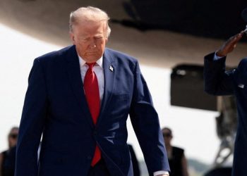 Trump Tunda Serangan Besar ke Iran, Negosiasi Baru Disebut Dimulai Hari Ini